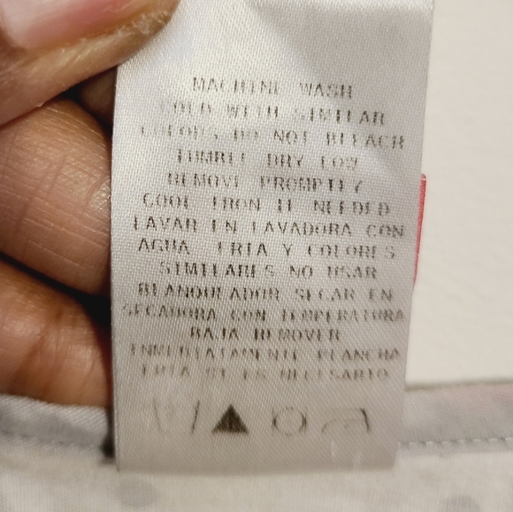 Hello Kitty | Women's Gray Polka Dot Graphic Print Scrubs Shirt (Size 2XL) - Picture 7 of 16